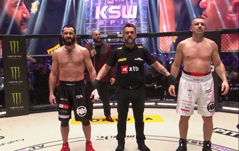 KSW ujawniło karty punktowe po walce Chalidowa z Adamkiem. Mogło dojść do sensacji