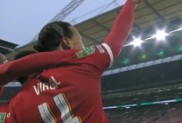 Van Dijk bohaterem Liverpoolu! "The Reds" mają tytuł, gigantyczne emocje w starciu z Chelsea! [WIDEO]