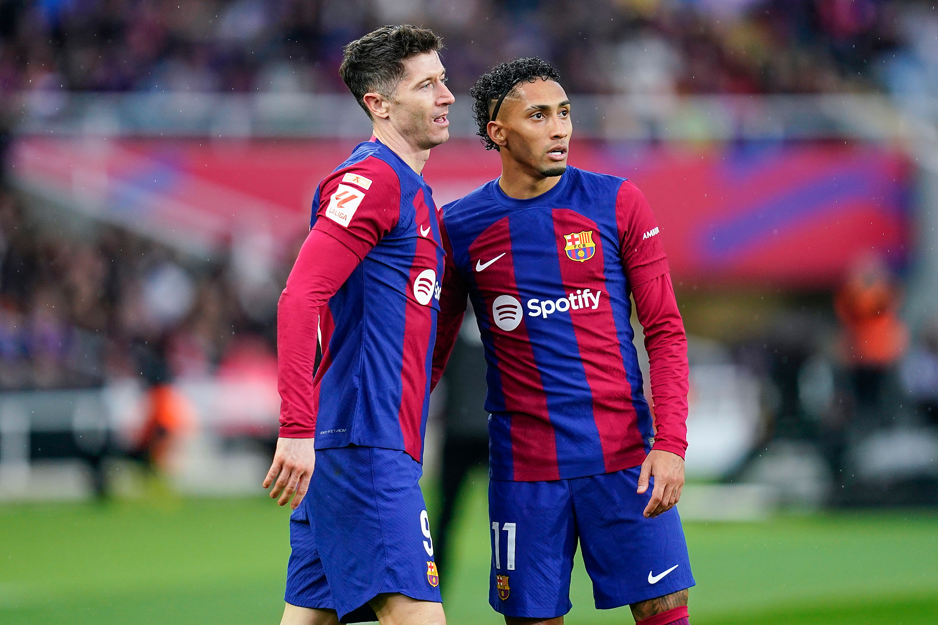 Xavi wymyślił nową pozycję dla Raphinhi. Jest odpowiedź na problemy kadrowe FC Barcelony