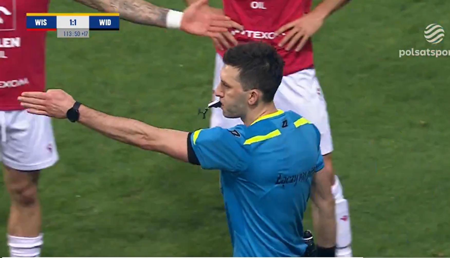 "Bulwersująca decyzja. Wypaczył wynik". Były sędzia krytykuje arbitra meczu Wisła Kraków - Widzew Łódź