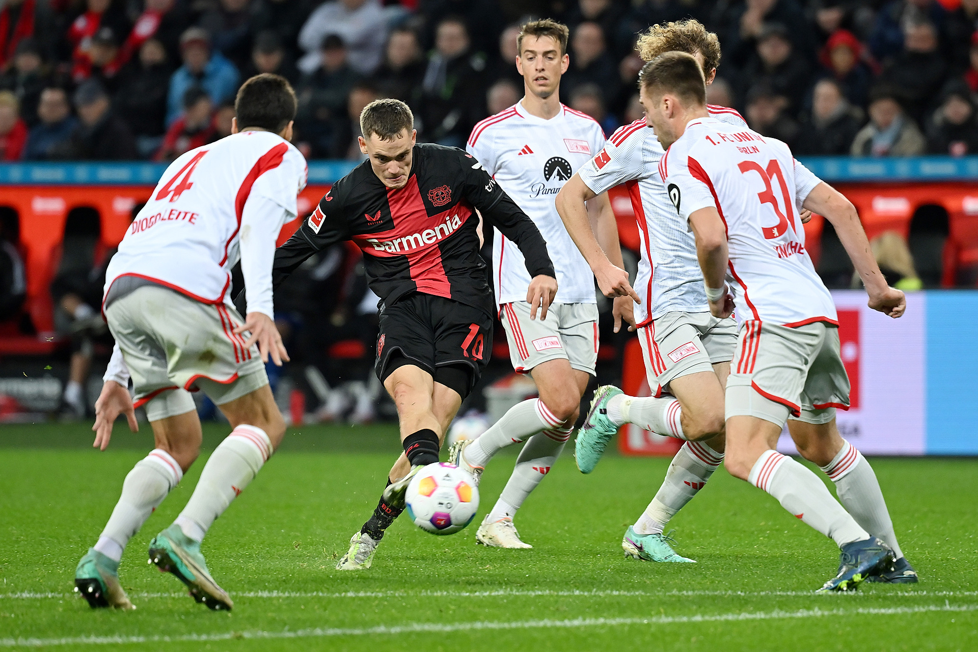 Hitowy transfer Manchesteru City nie dojdzie do skutku? Wielki talent nie chce zmieniać barw klubowych