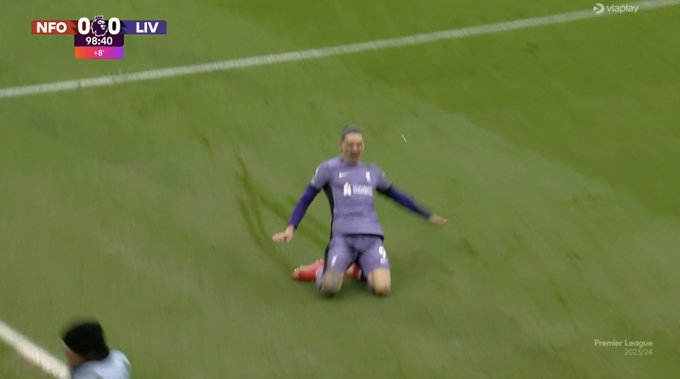Niesamowite zwycięstwo Liverpoolu! Decydujący gol w 99. minucie, Darwin Nunez bohaterem [WIDEO]