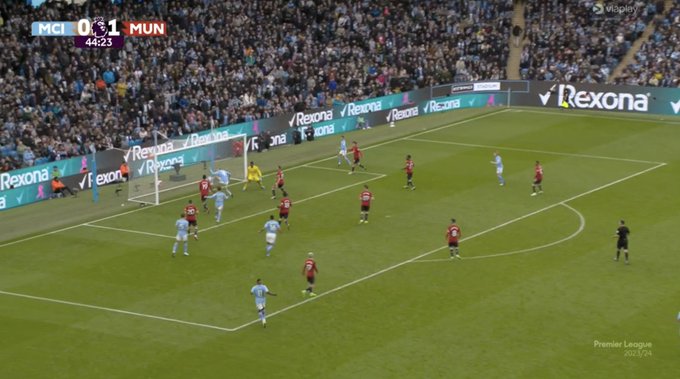 Fatalne pudło Erlinga Haalanda! Snajper Manchesteru City nie trafił na pustą bramkę [WIDEO]