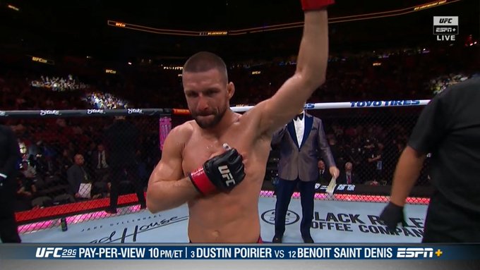Wielki triumf Mateusza Gamrota na gali UFC! Polak wygrał i wyzwał mistrza do walki [WIDEO]