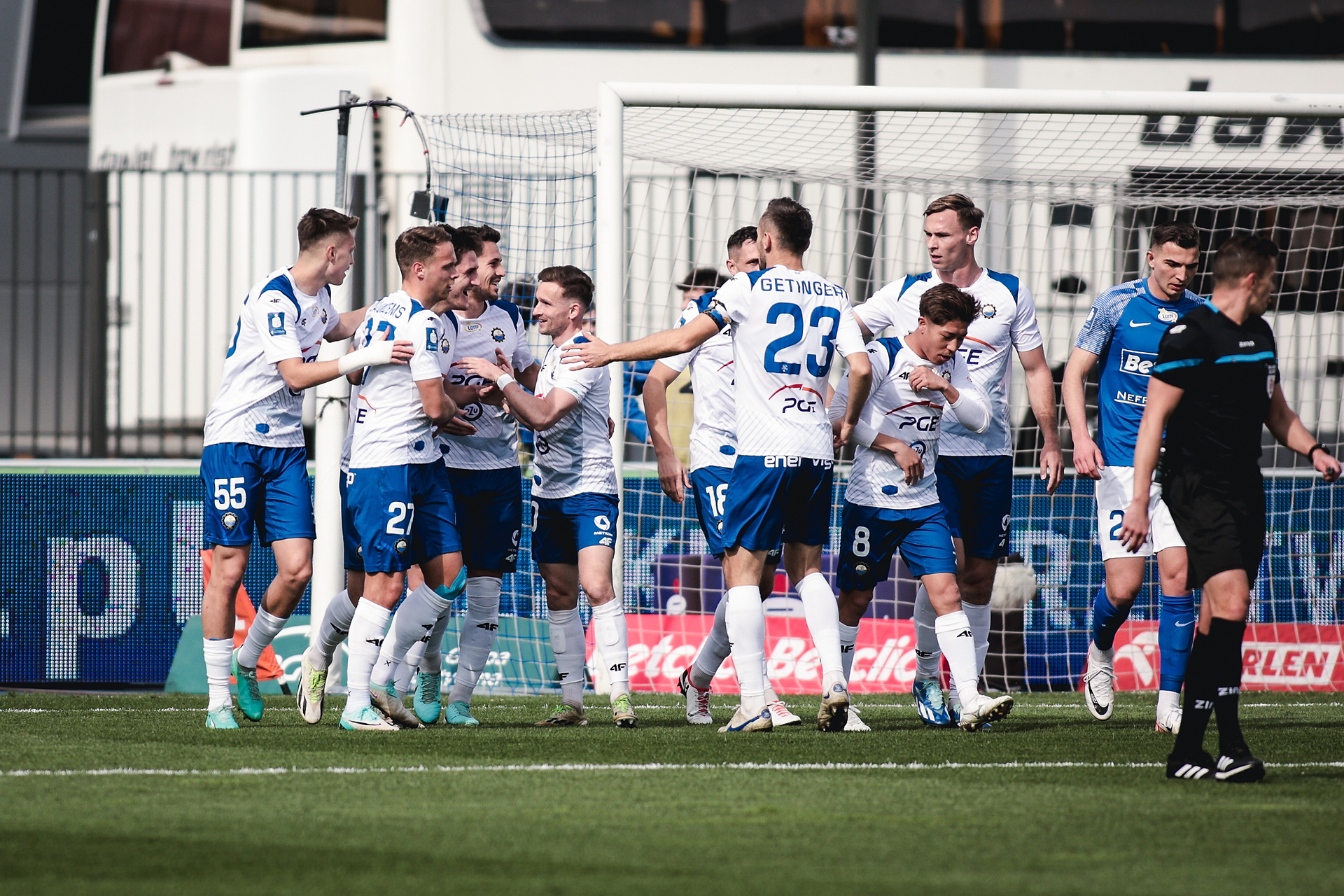 Historyczne gole w Ekstraklasie! Stal nie dała szans Ruchowi [WIDEO]