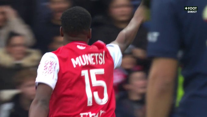 Marshall Munetsi po golu w meczu PSG - Reims Marshall Munetsi po golu w meczu PSG - Reims
