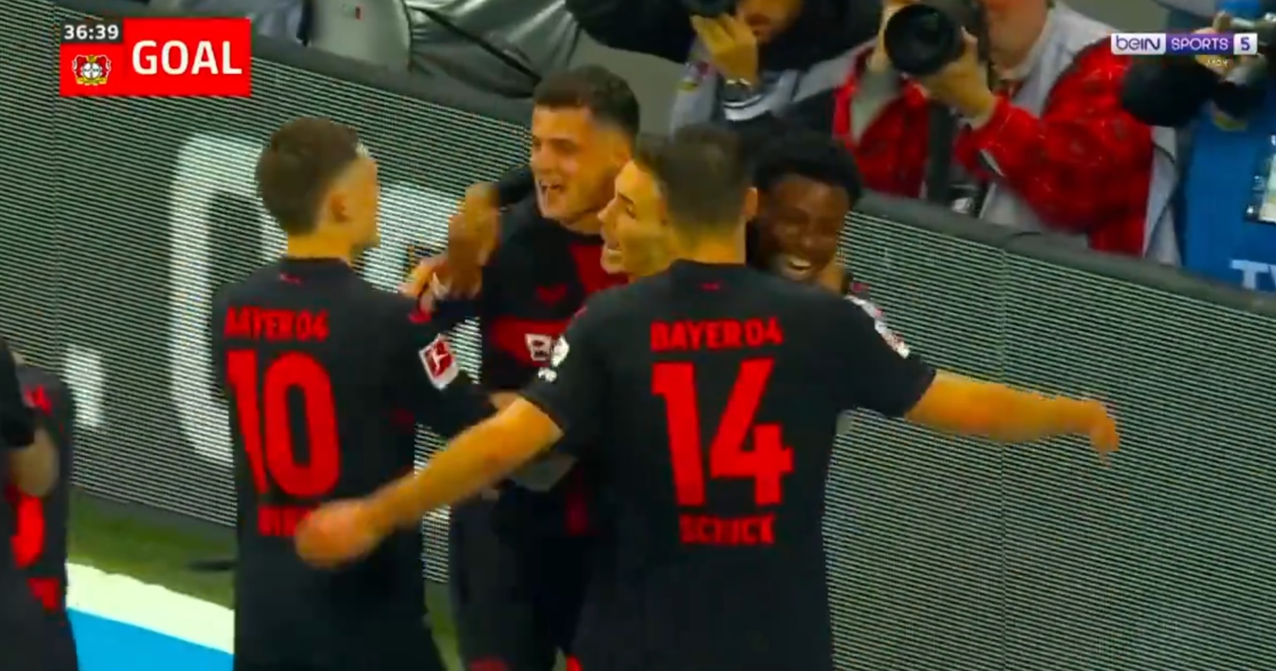 Bayer Leverkusen nie do zatrzymania w Bundeslidze. Kapitalna seria trwa, Xabi Alonso znów świętuje [WIDEO]