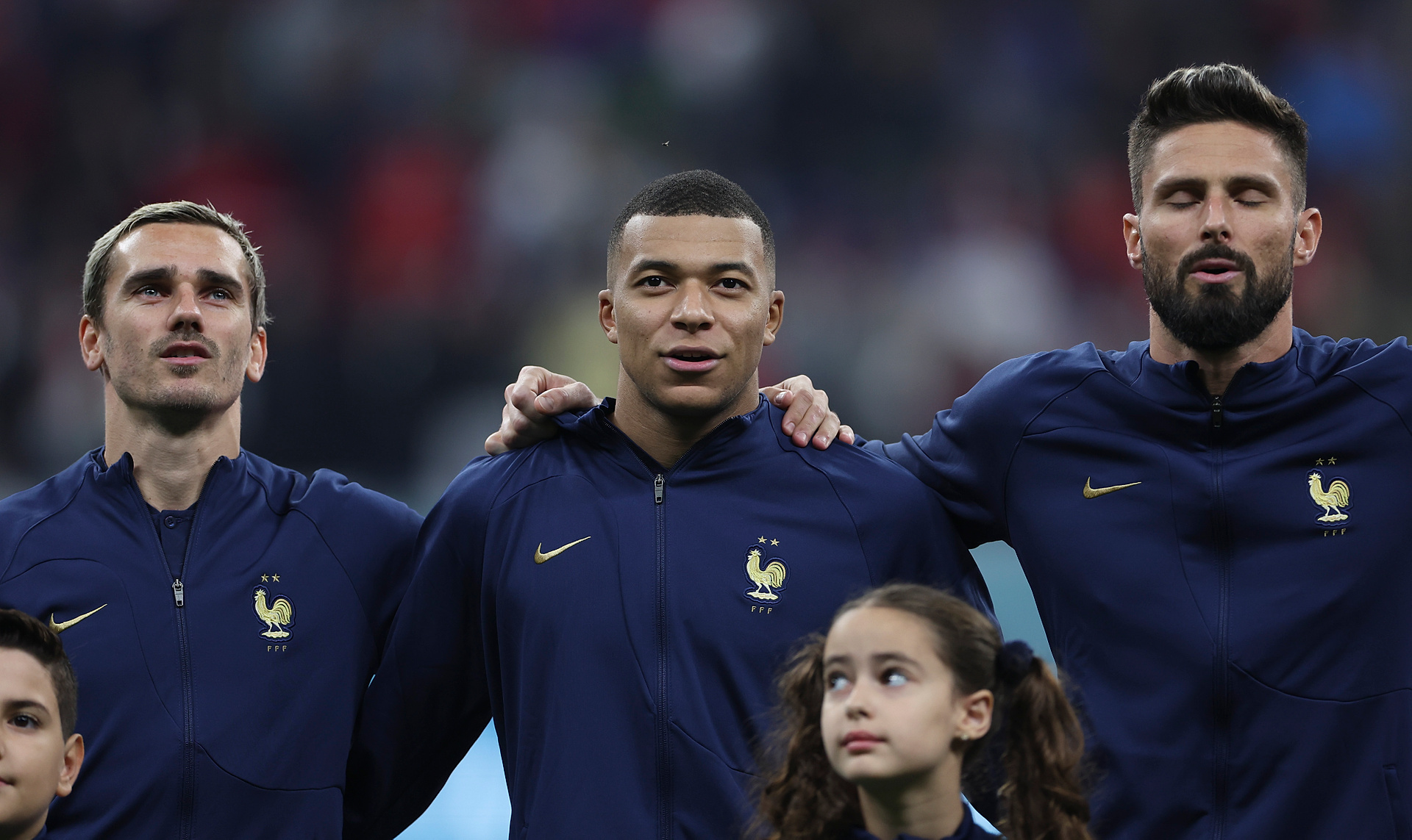 Thierry Henry chce powołać trzy wielkie gwiazdy. Znani piłkarze mają zagrać na IO w Paryżu