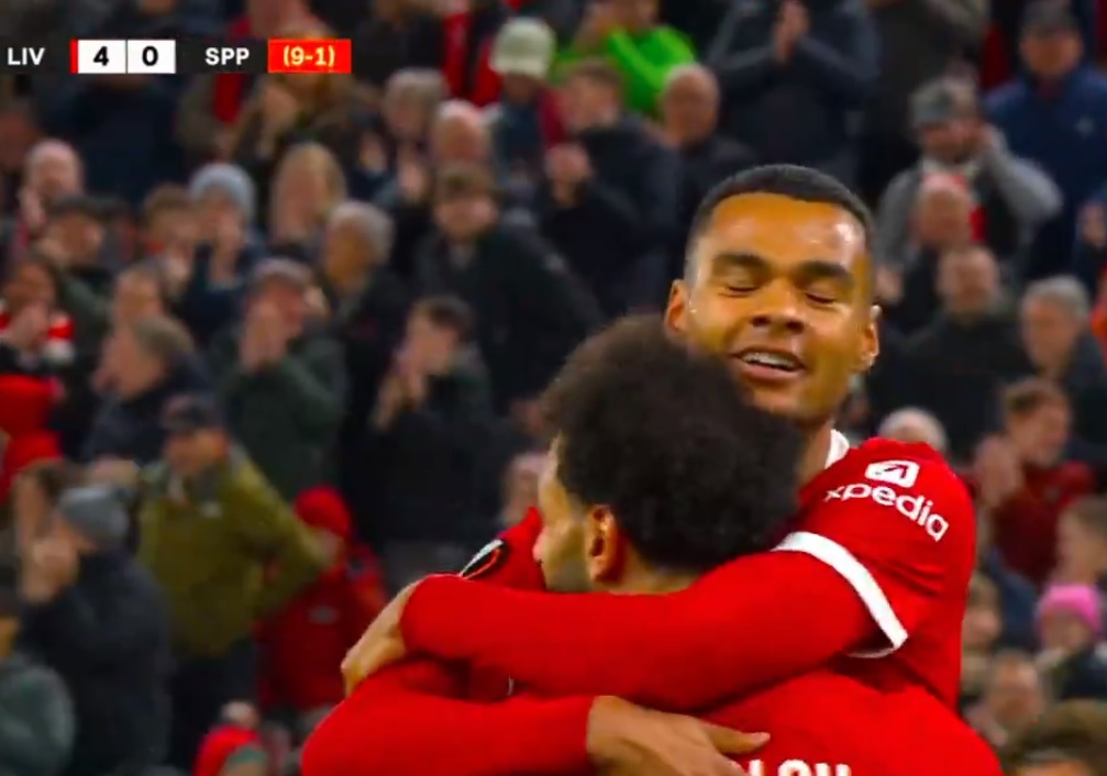 Liverpool znęca się nad przeciwnikiem. Nie minął jeszcze kwadrans, a już było 4:0 [WIDEO]