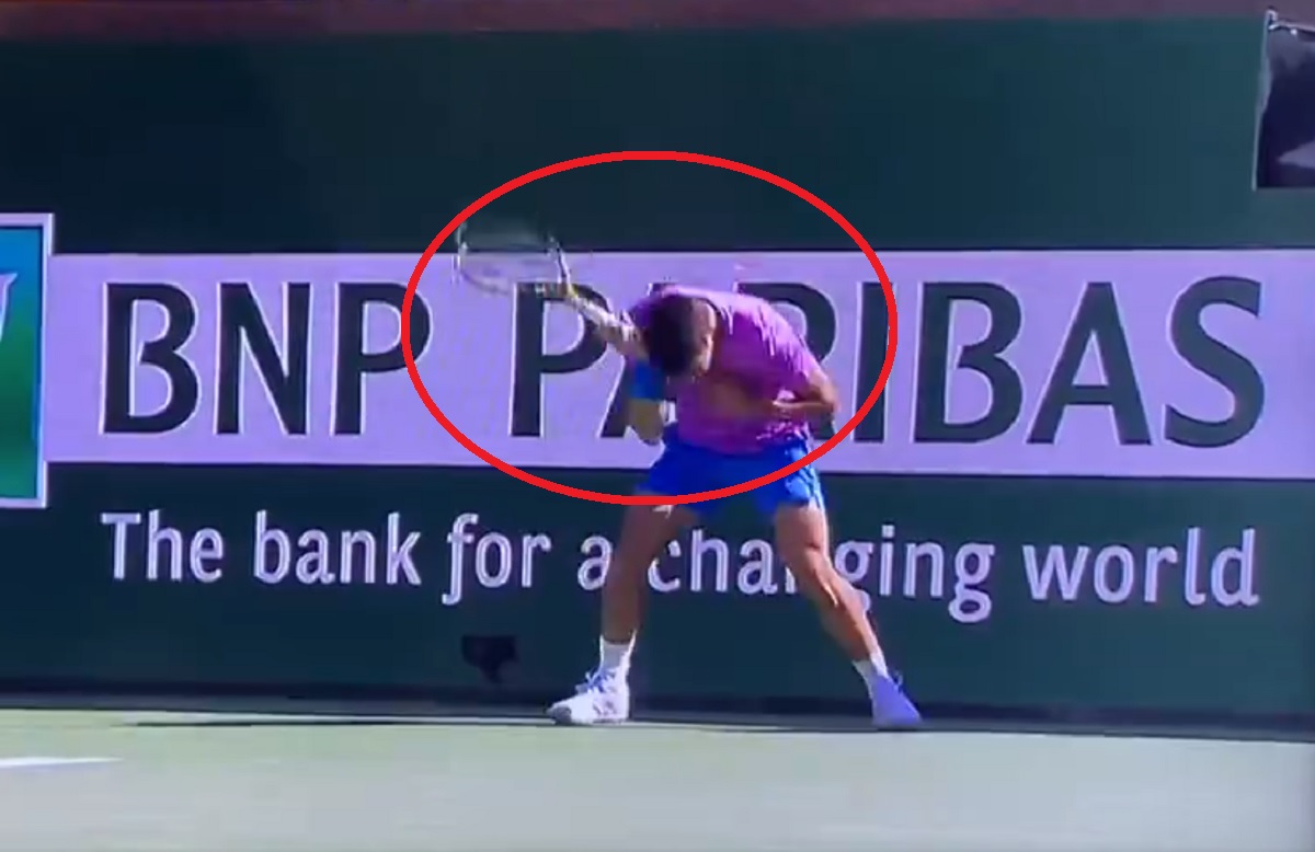 Niecodzienna sytuacja w ćwierćfinale Indian Wells. Inwazja pszczół przerwała mecz na ponad godzinę [WIDEO]
