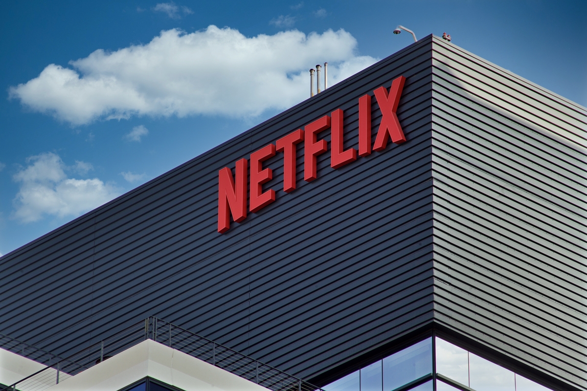 Netflix wyprodukuje hitowy serial. Odkryto pierwsze karty