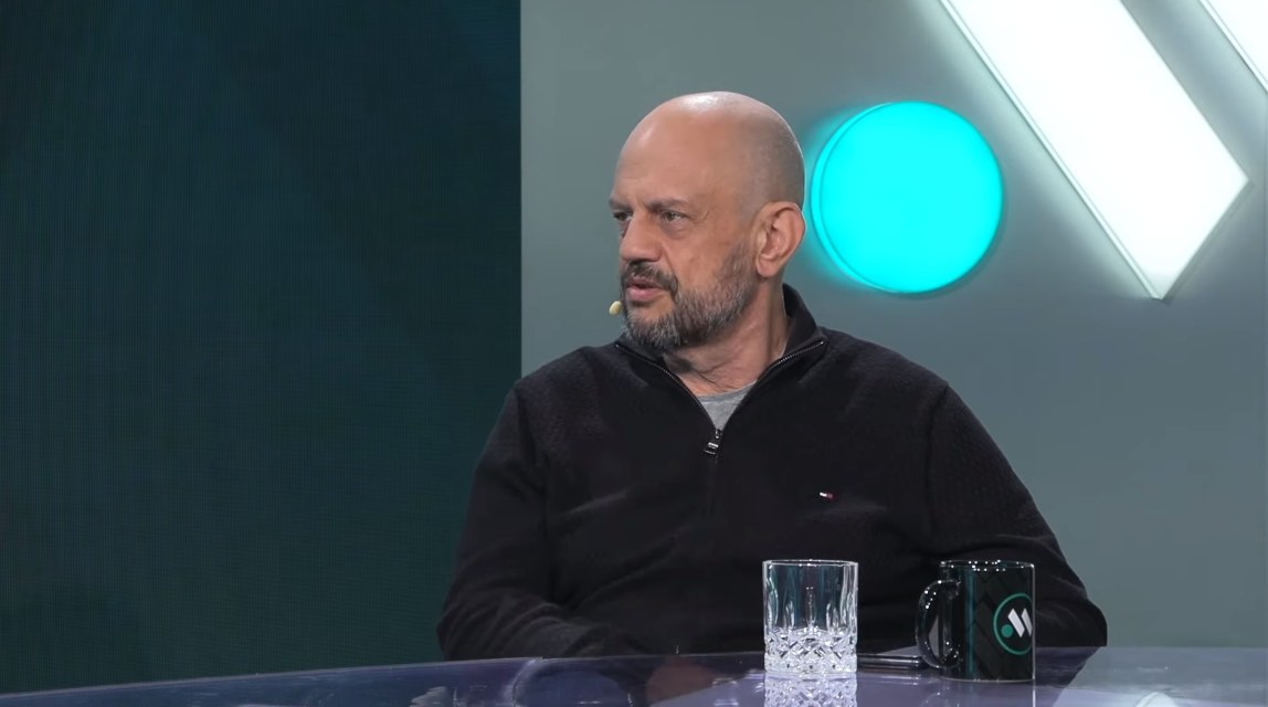 "Zrobiono z niego mema". Ceniony komentator broni reprezentanta. Mocne słowa w kierunku hejterów [WIDEO]
