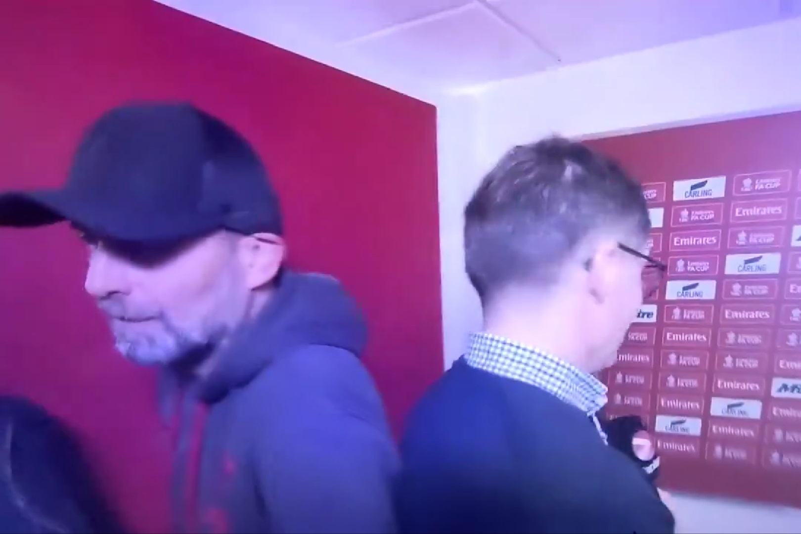 Juergen Klopp wybuchł po meczu z Manchesterem United. Trener Liverpoolu przerwał wywiad [WIDEO]