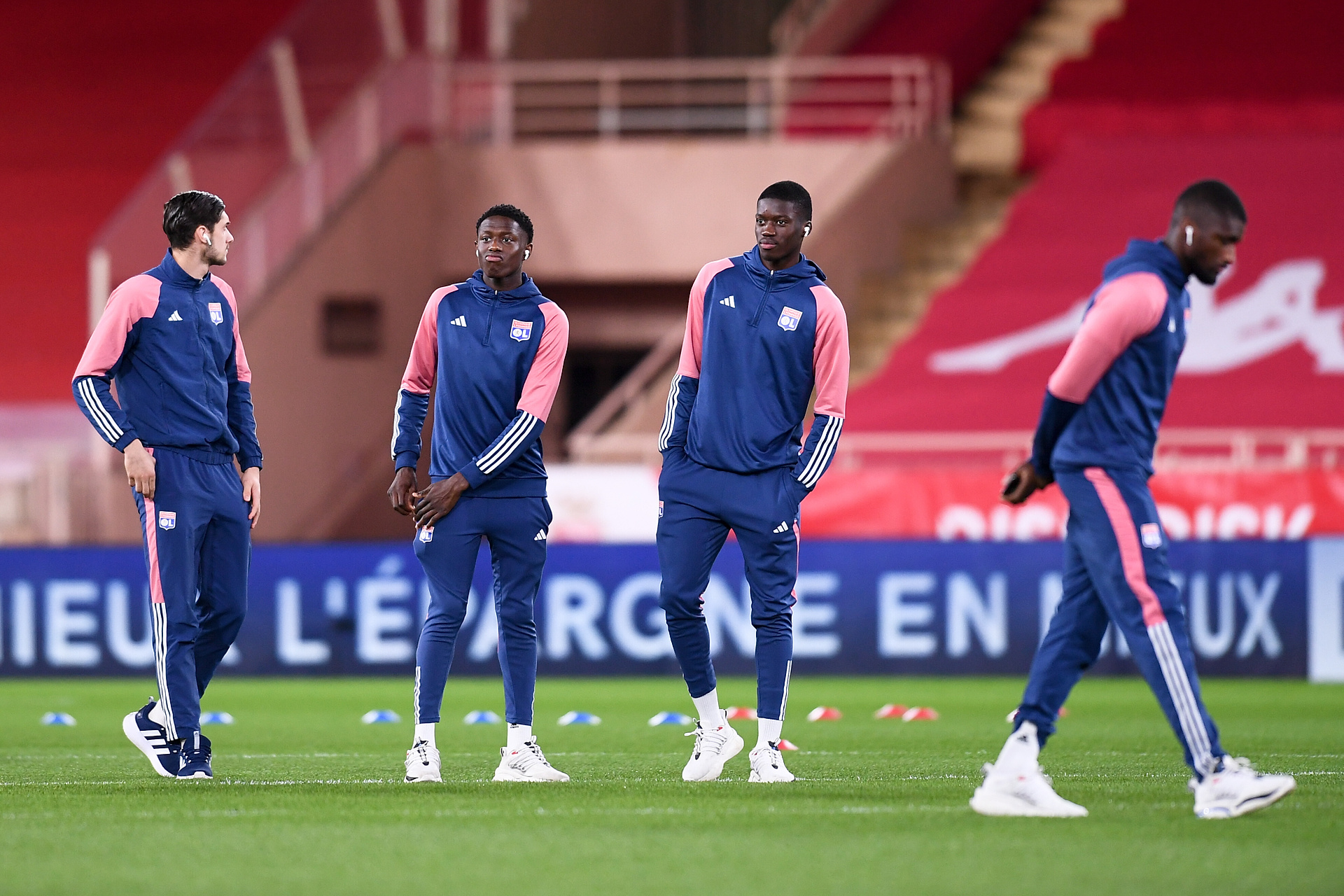 Piłkarz wyrzucony z młodzieżowej kadry Francji. Nie chciał zastosować się do kuriozalnych przepisów