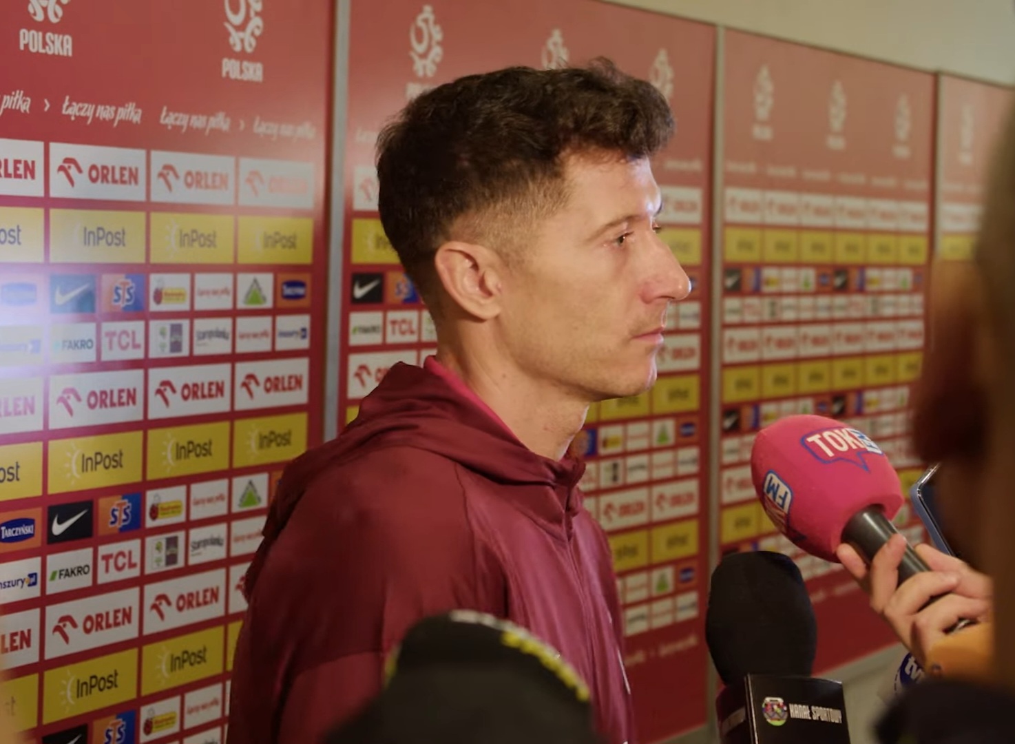 Robert Lewandowski ocenił furię Wojciecha Szczęsnego. "Takie rzeczy mogą denerwować" [WIDEO]