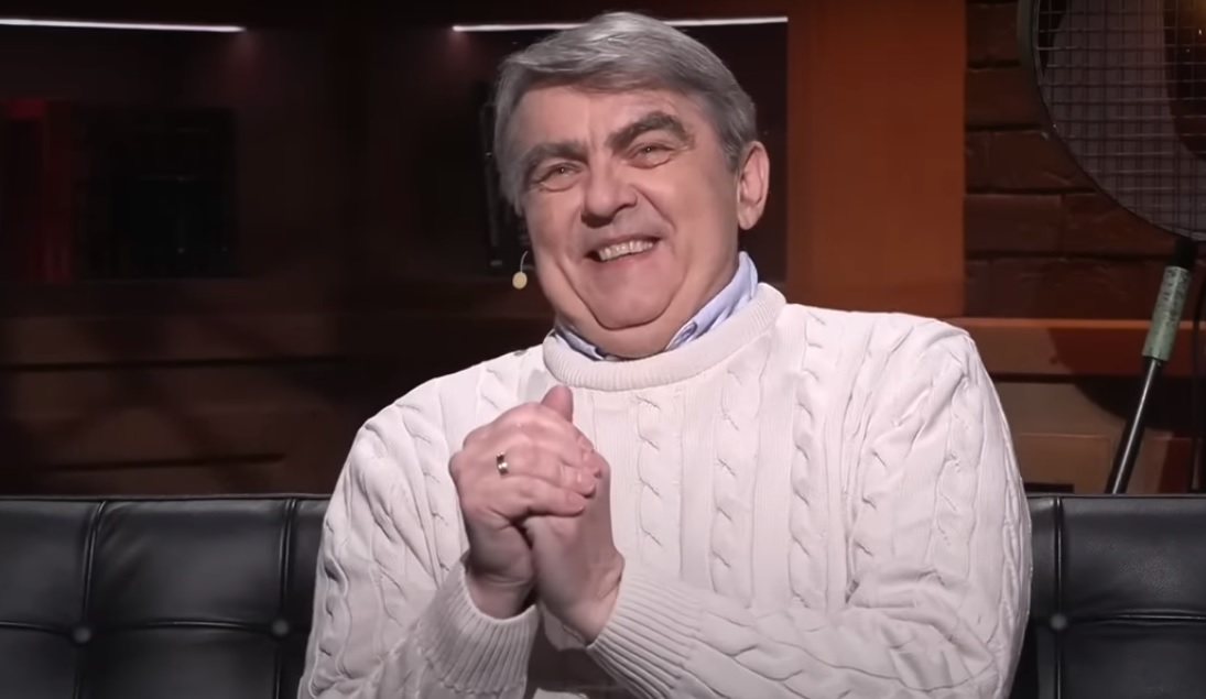 Wzruszający koniec transmisji ze skoków. Legendarny komentator pożegnał się z widzami [WIDEO]