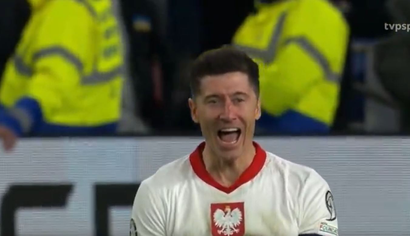 Sceny! Wyjątkowa reakcja Lewandowskiego na ostatniego karnego [WIDEO]