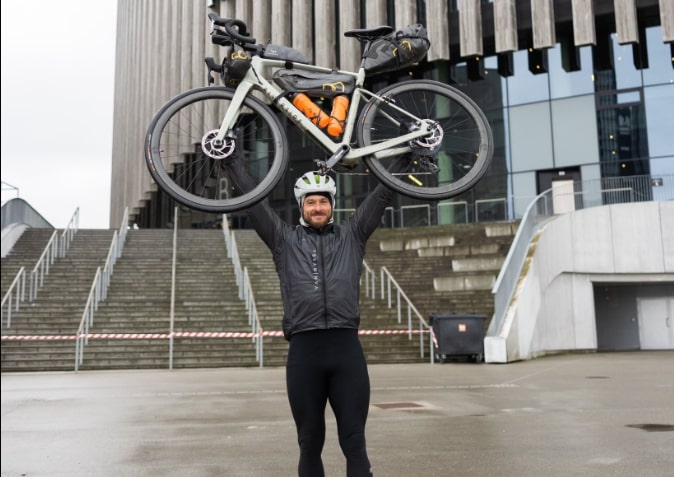 Ikona polskiego e-sportu znów to zrobiła! Pękło 1000 km, kibice są pod wrażeniem [ZDJĘCIE]