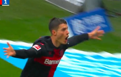 Bayer znów uratował się w samej końcówce! Maszyna Alonso wydarła zwycięstwo [WIDEO]