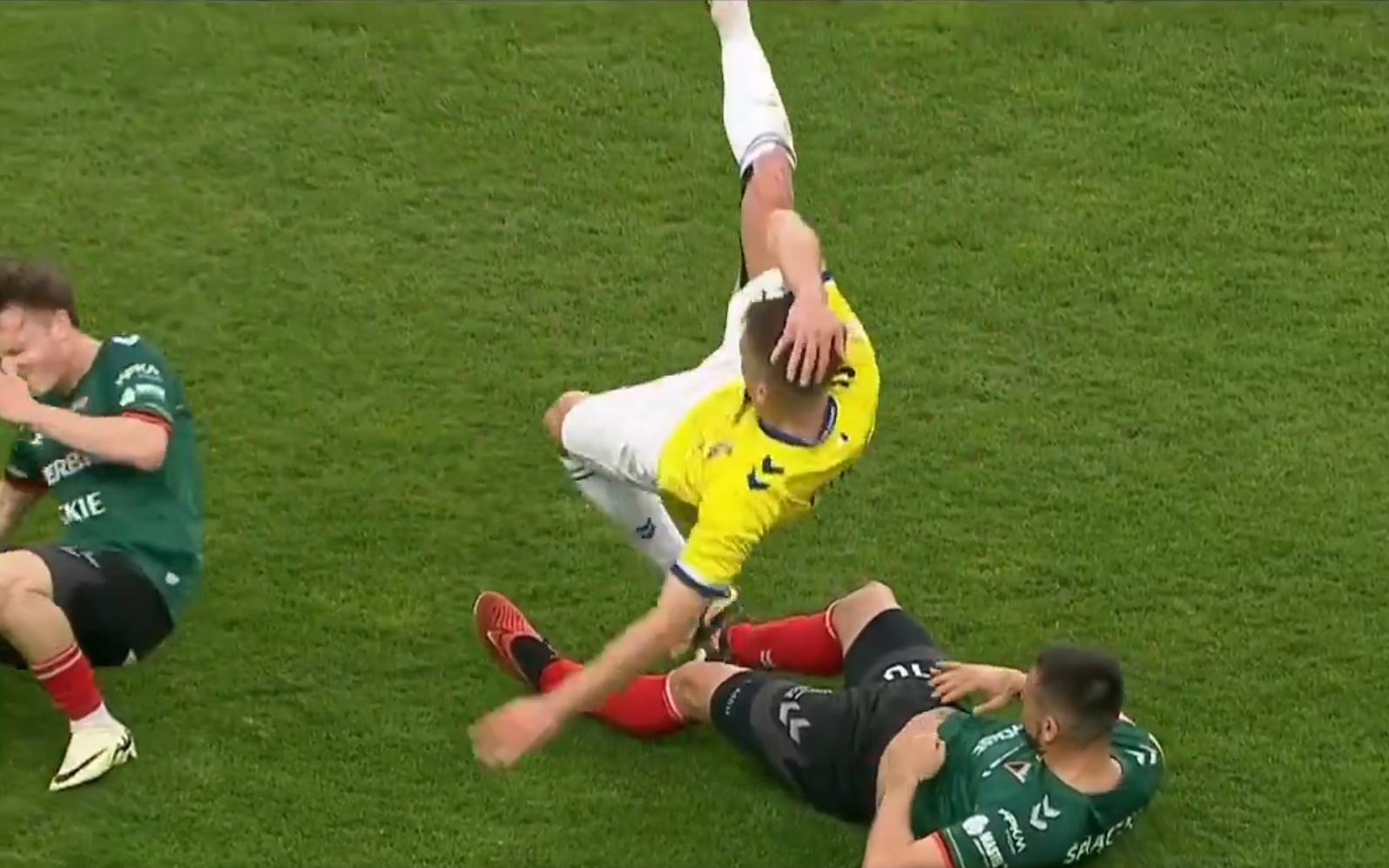 Kuriozalna sytuacja w Fortuna 1 Lidze. "Tak bardzo niemożliwe, że aż śmieszne" [WIDEO]