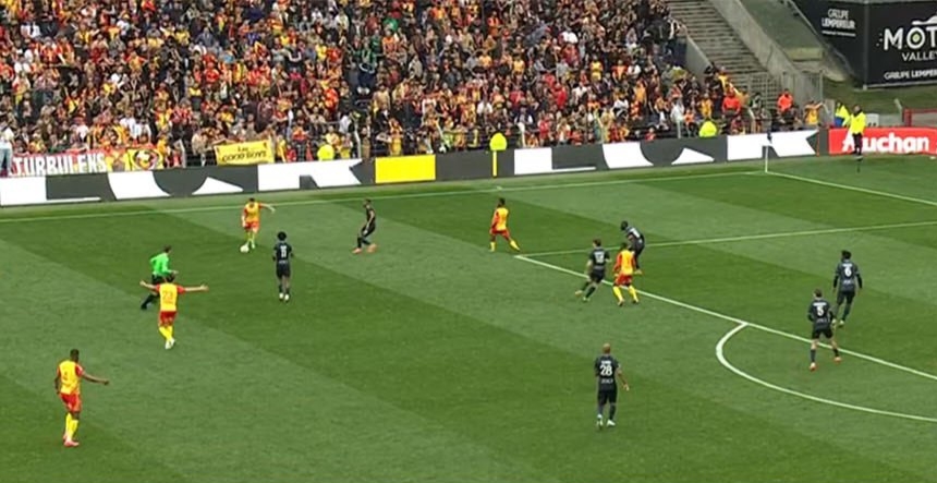 Co za gol Przemysława Frankowskiego! Idealny "centrostrzał" Polaka [WIDEO]