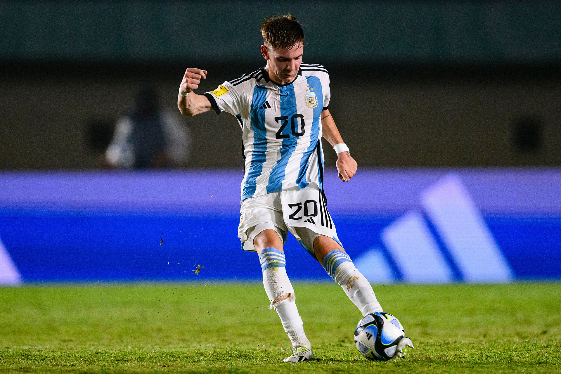 Real Madryt obserwuje wielki talent z Argentyny! Trzeba zapłacić 45 mln euro