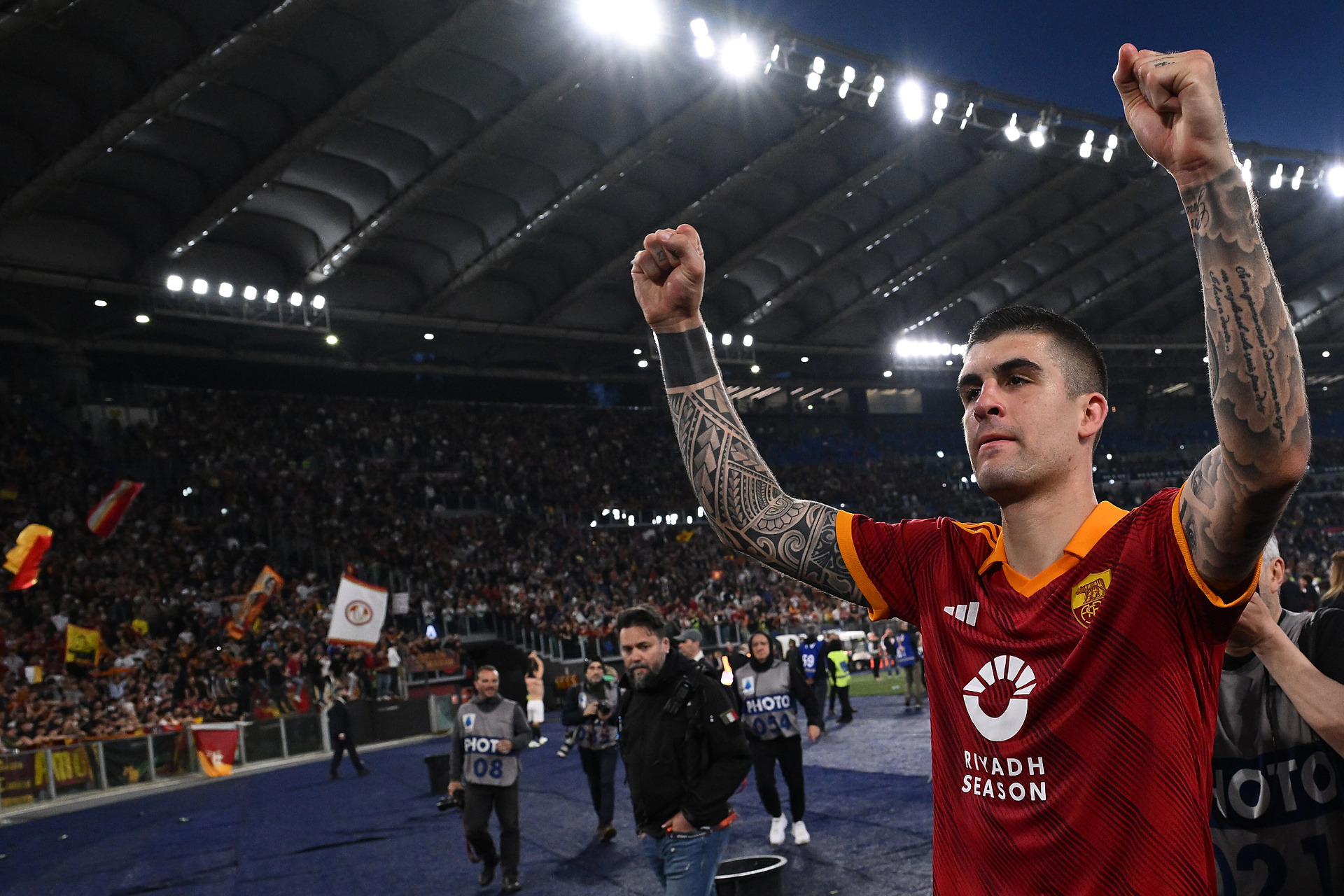 Grzywna za prowokację w hicie Serie A. Kibice zebrali pieniądze [WIDEO]