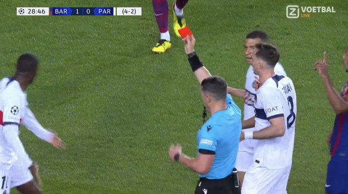 Ronald Araujo wyleciał z boiska! Czerwona kartka w hicie [WIDEO]