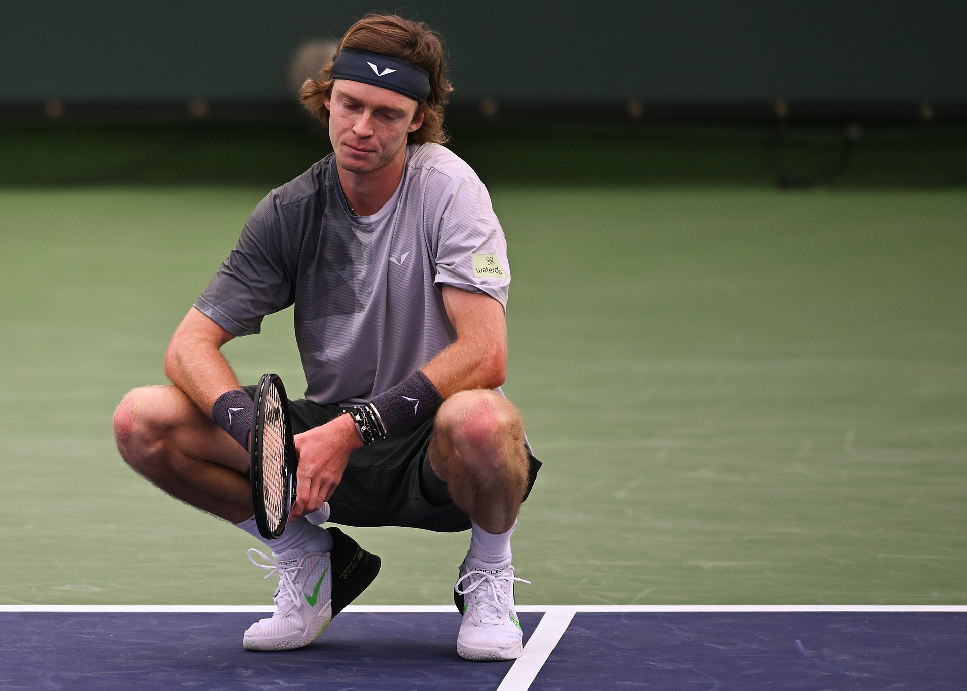 Czołowy tenisista ATP totalnie odleciał. Znów będzie tego żałował [WIDEO]