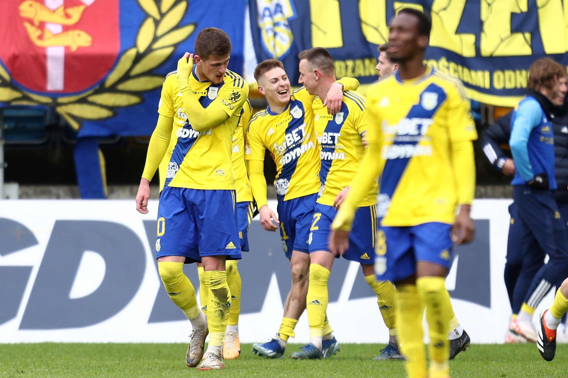 Arka Gdynia - Odra Opole gdzie oglądać? Transmisja na żywo w TV i stream online z barażu (30.05.2024)