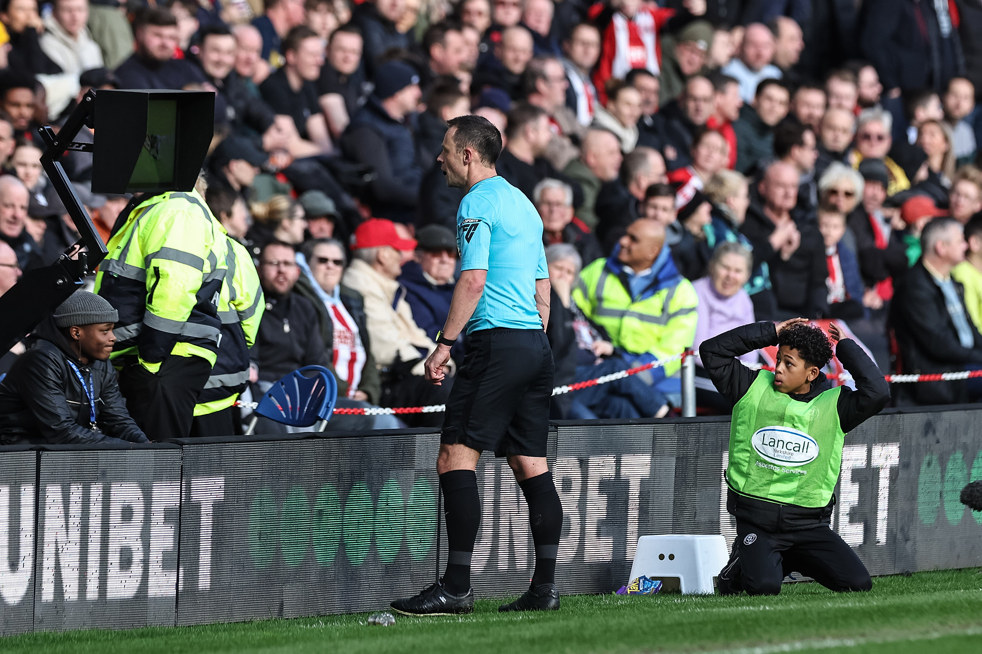 Wielka afera w Premier League! Poważne zarzuty pod adresem sędziego