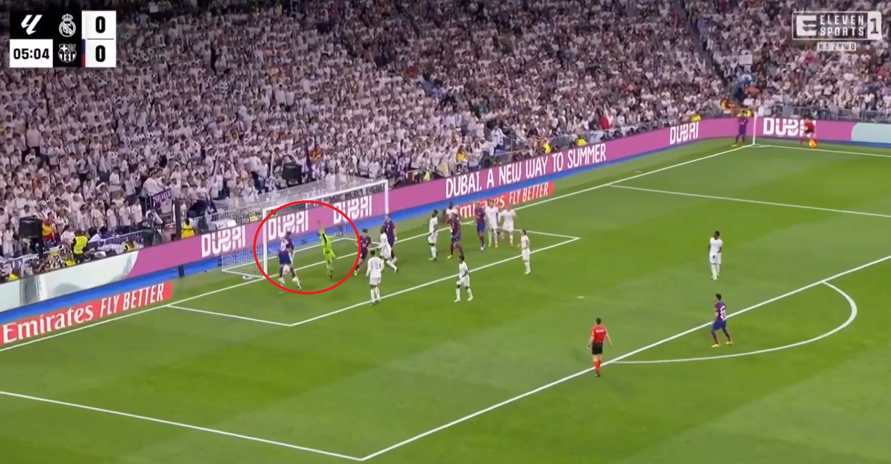 Łunin zawalił sprawę w El Clasico! Fatalna pomyłka bramkarza Realu [WIDEO]