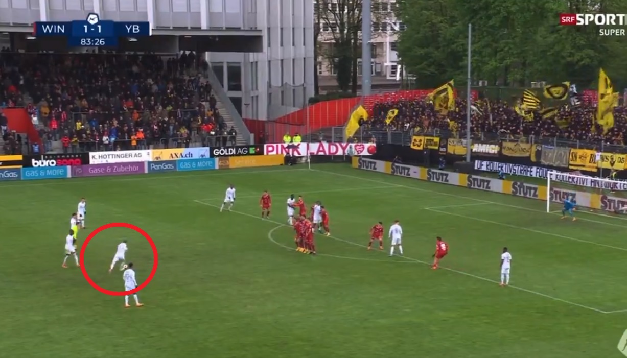 Co za wejście Polaka z ławki! 26 sekund i gol z wolnego! [WIDEO]