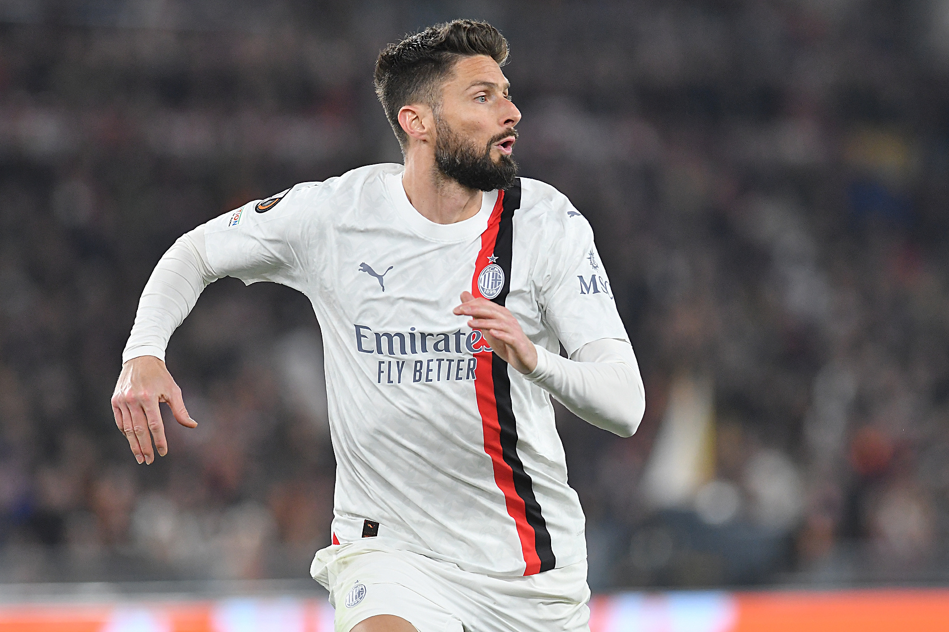 Media: Giroud zmienia klub! Zagra z Polakiem