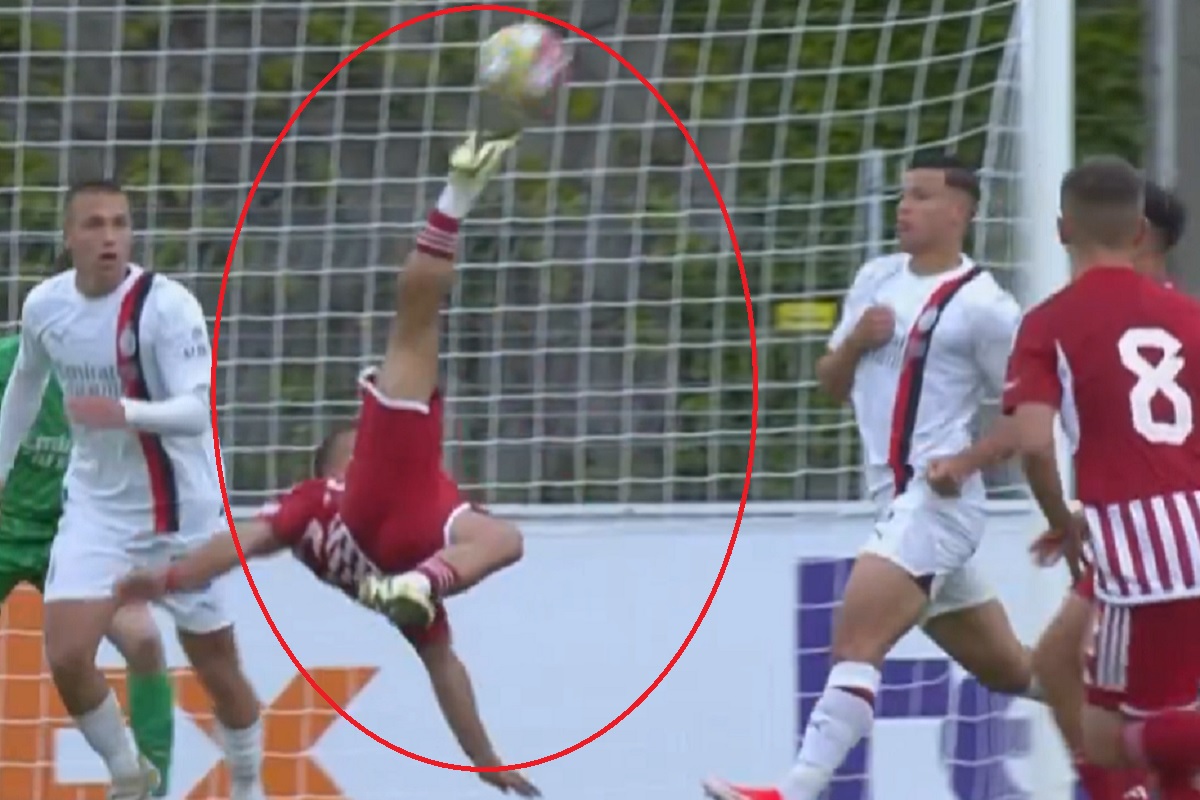 Zbieramy szczękę z podłogi! Co za gol w młodzieżowej Lidze Mistrzów [WIDEO]