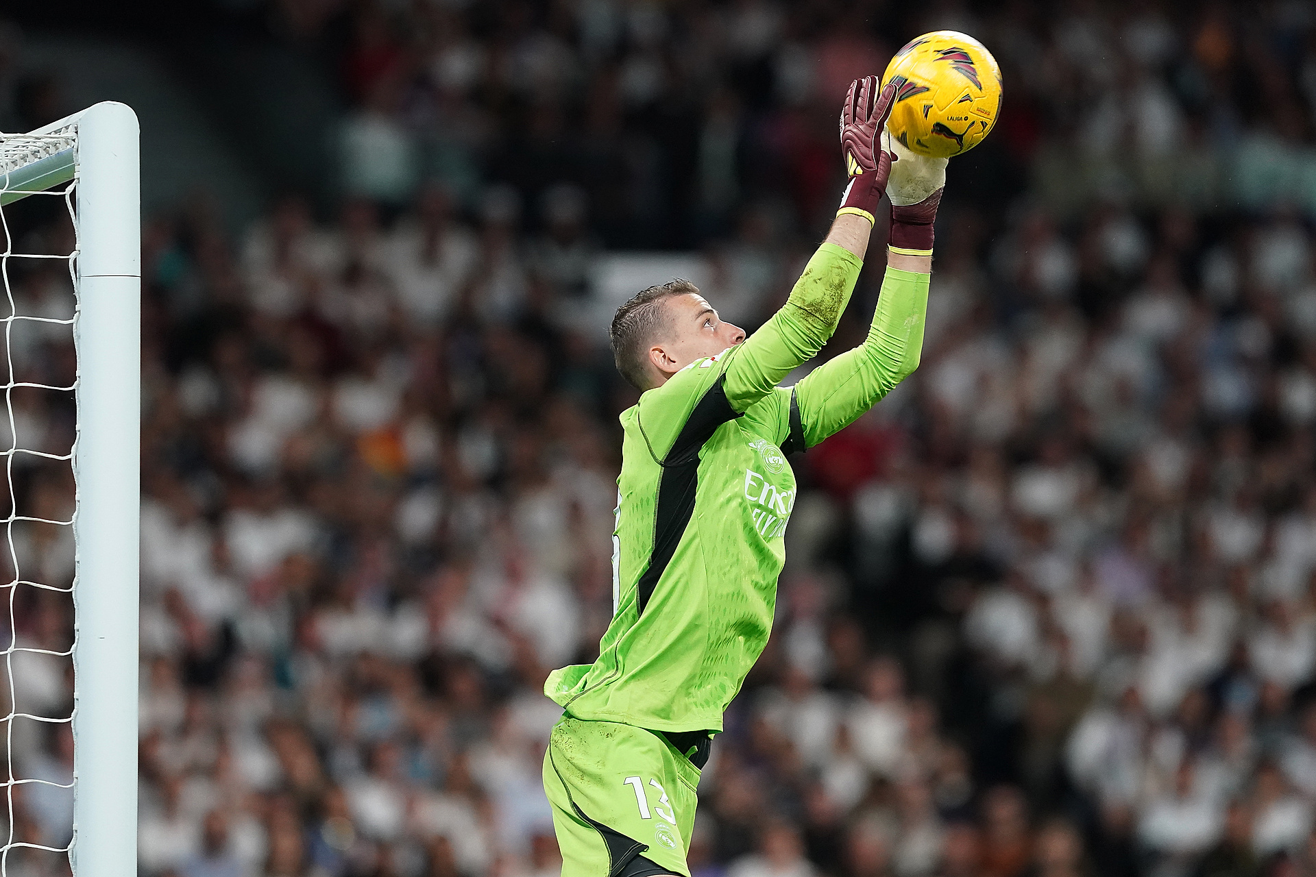 Media: Łunin o krok od Premier League! Angielski gigant chce bramkarza Realu