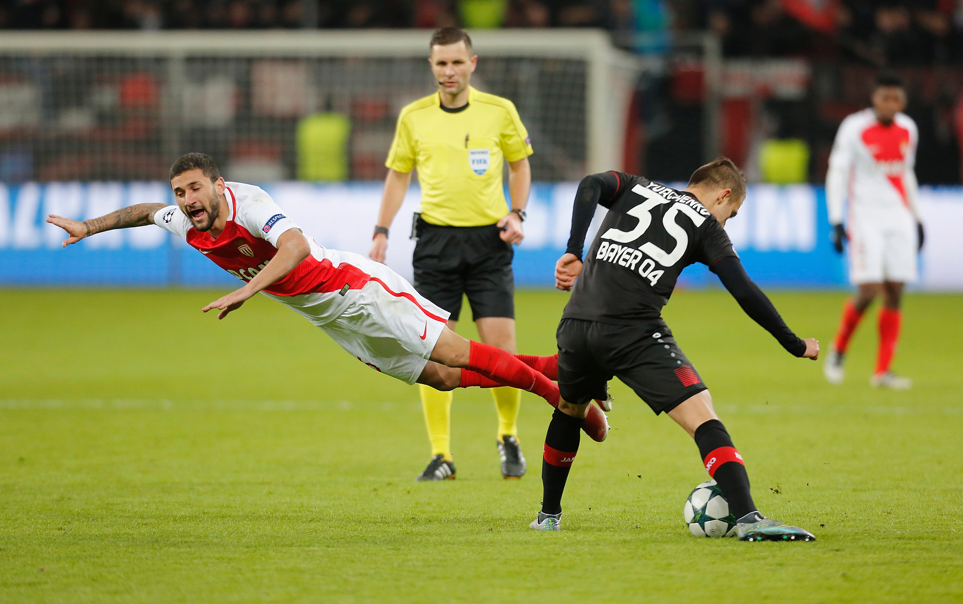 Grał z Mbappe i Glikiem, płacili za niego miliony. Trudno uwierzyć, gdzie skończył 