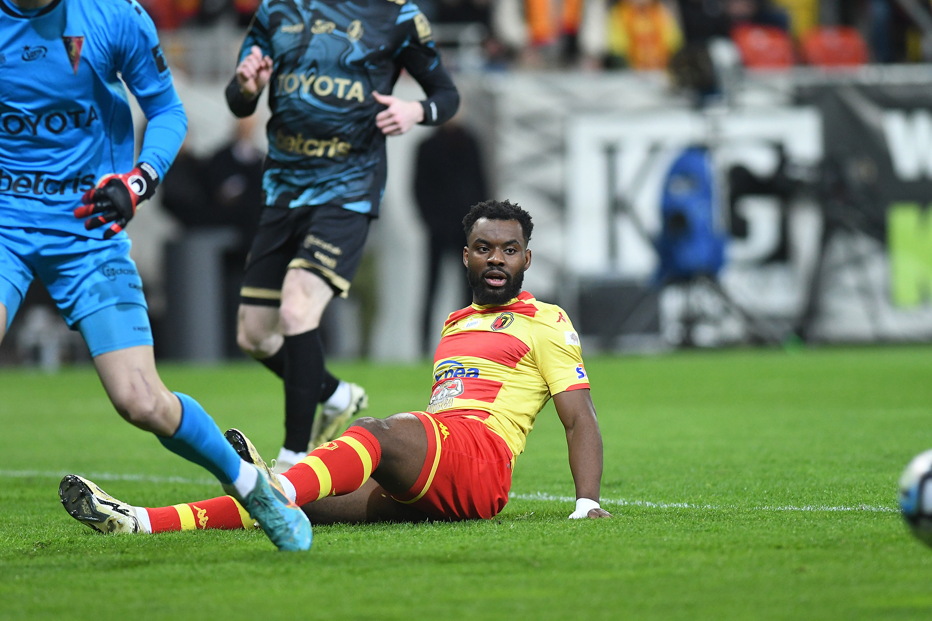 Jagiellonia zatrzymana! Grosicki znowu dał popis [WIDEO]