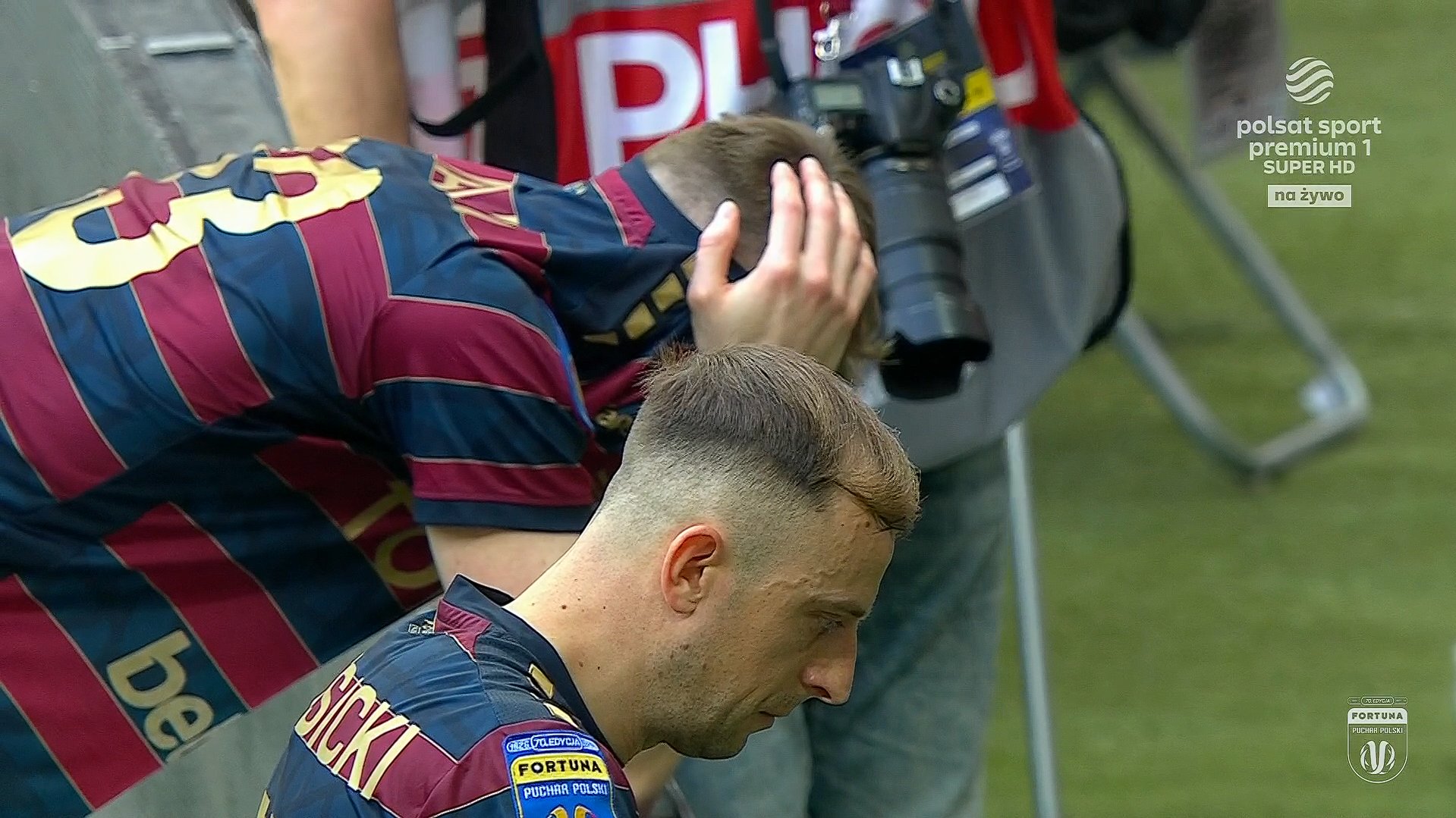 "W ch*j się stało". Kibice nagadali zawodnikom Pogoni. Grosicki załamany