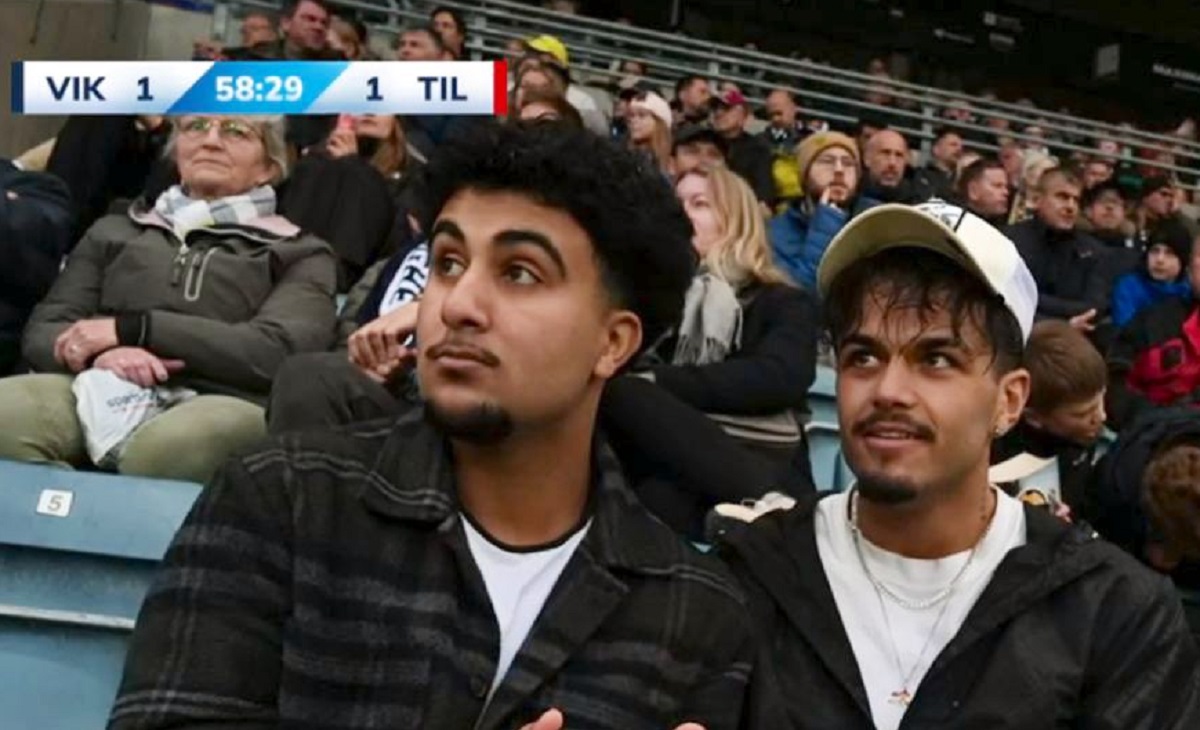 Kibic w trakcie meczu zaapelował o... przyznanie paszportu. Tego jeszcze nie grali [ZDJĘCIE]