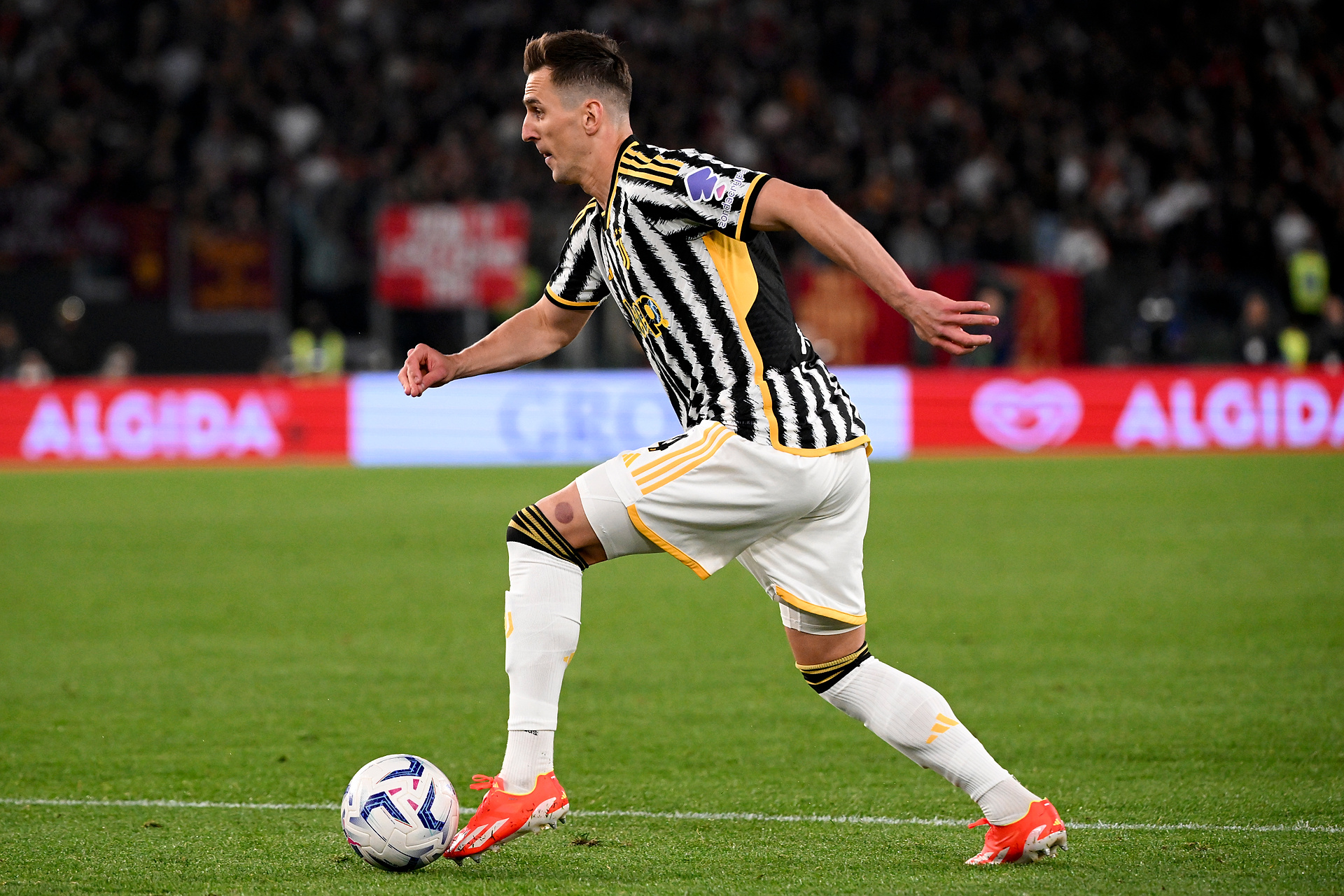 Media: Milik na wylocie. Juventus stworzył listę niepotrzebnych zawodników