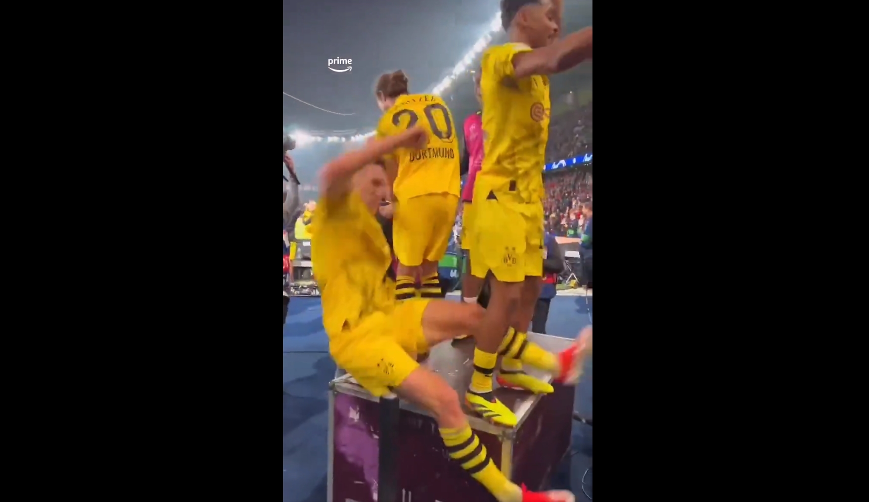Świętował awans i… zdarzył się wypadek. Musiało boleć [WIDEO]