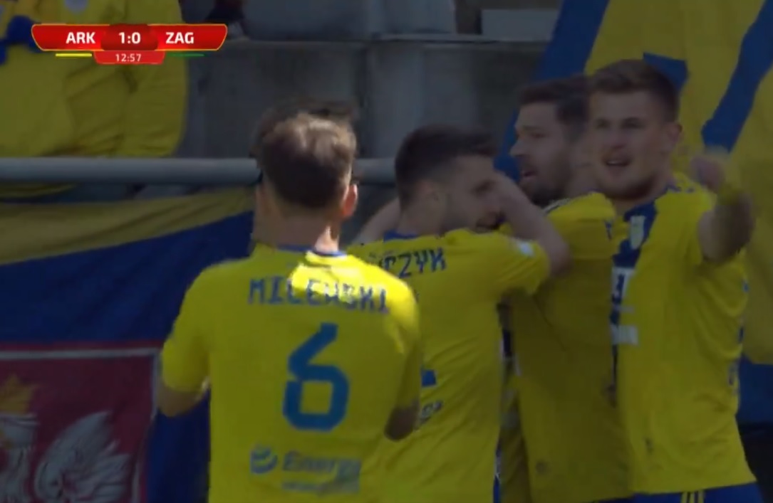 Kolejny beniaminek Ekstraklasy coraz bliżej! Upragnione zwycięstwo [WIDEO]