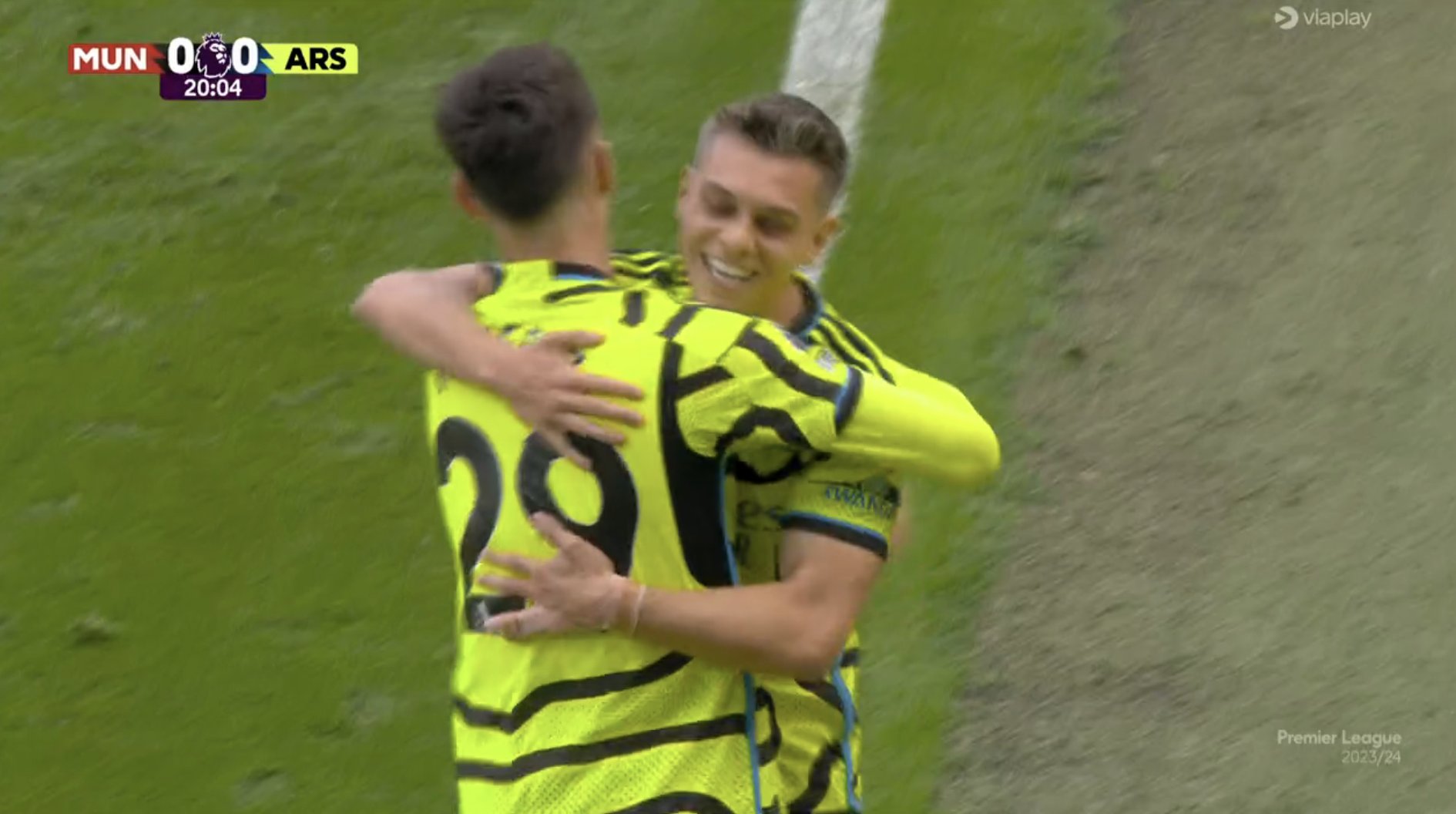 Arsenal wciąż w grze o mistrzostwo! Triumf "Kanonierów" w hicie Premier League [WIDEO]