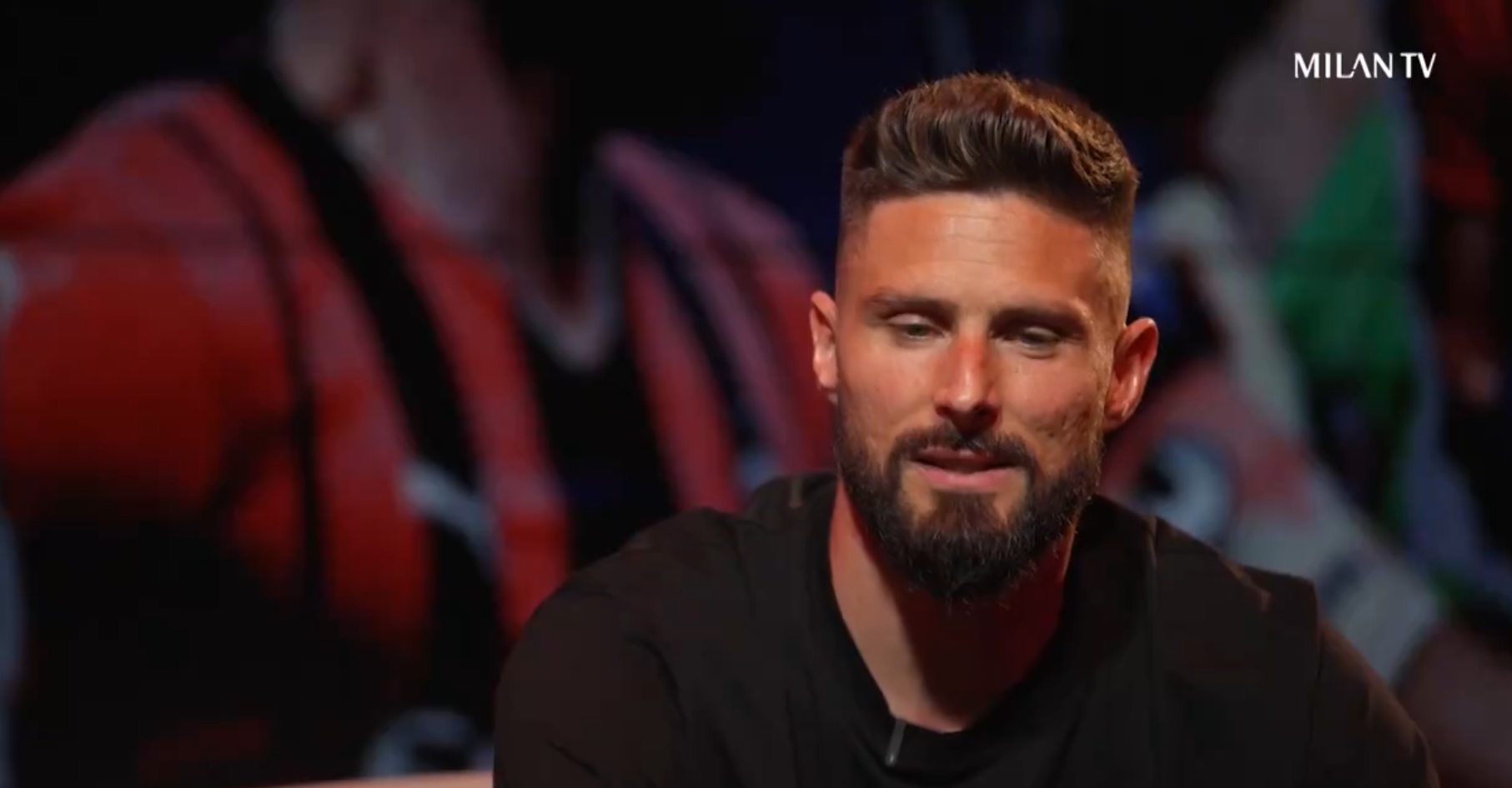 Gwiazda Milanu ogłosiła odejście z klubu! Zapowiedziała letni transfer [WIDEO]