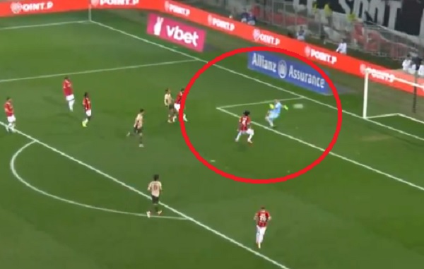 Bułka był bezradny. Kosztowna klęska z PSG [WIDEO]