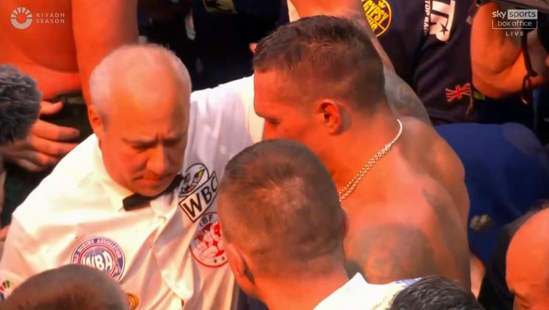 Usyk niekwestionowanym mistrzem świata! Fury przegrał walkę stulecia [WIDEO]
