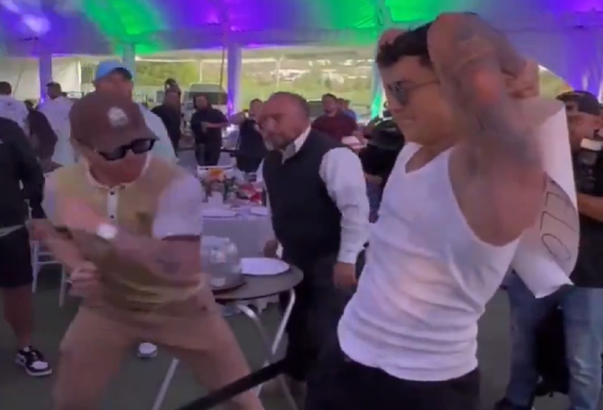 Kibic przyjął cios od mistrza świata. Nie wiedział, na co się pisze [WIDEO]