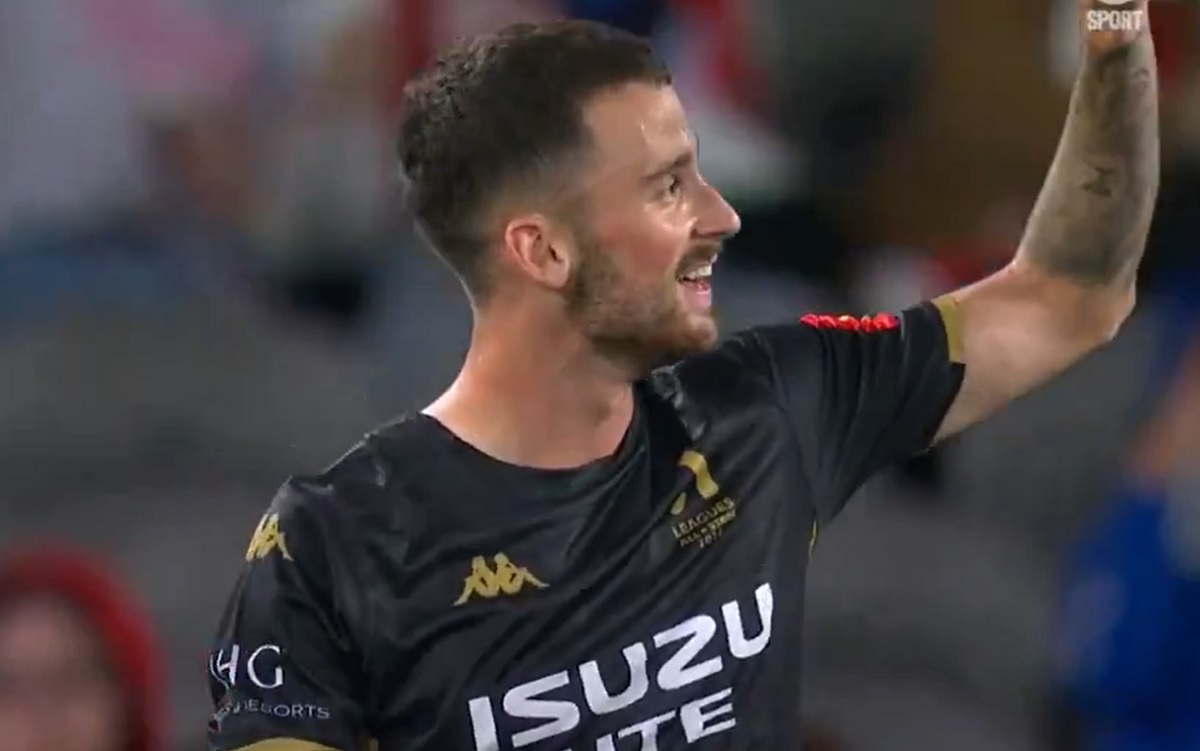 Co za łomot! Newcastle zmiażdżone przez byłych piłkarzy Ekstraklasy [WIDEO]