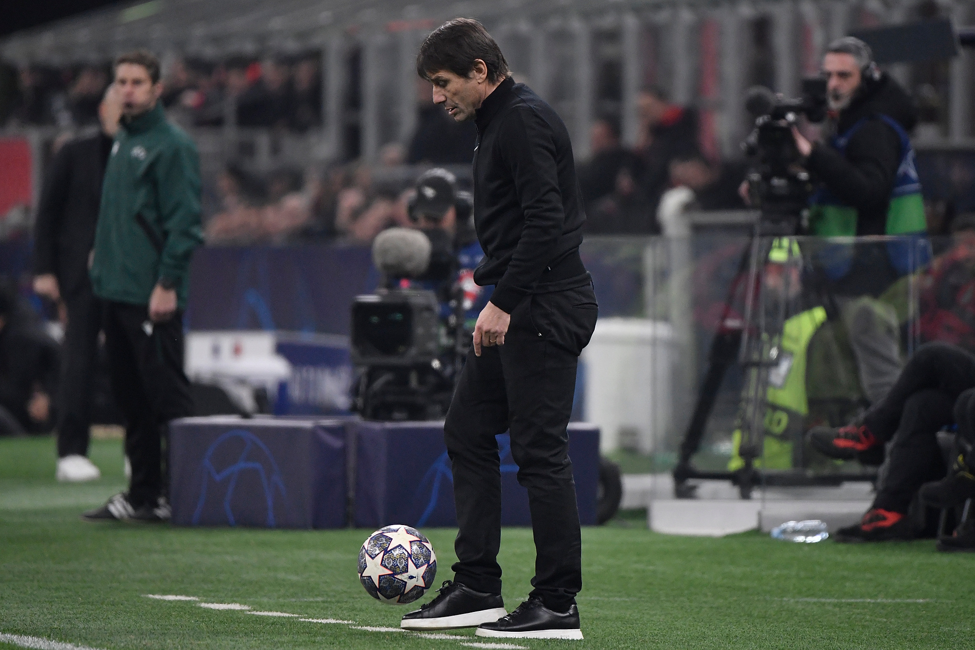 Conte dogadał się z Napoli. Wyciekły szczegóły umowy
